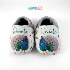 boo and bit Peacock